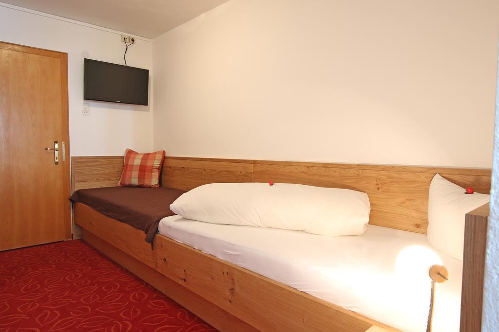 Pension Plangger Пфундс Экстерьер фото