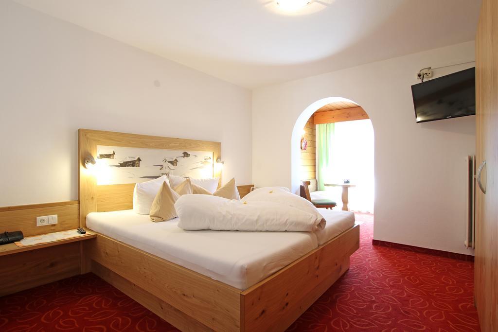 Pension Plangger Пфундс Экстерьер фото