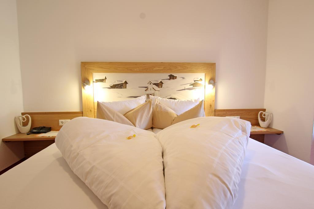 Pension Plangger Пфундс Экстерьер фото