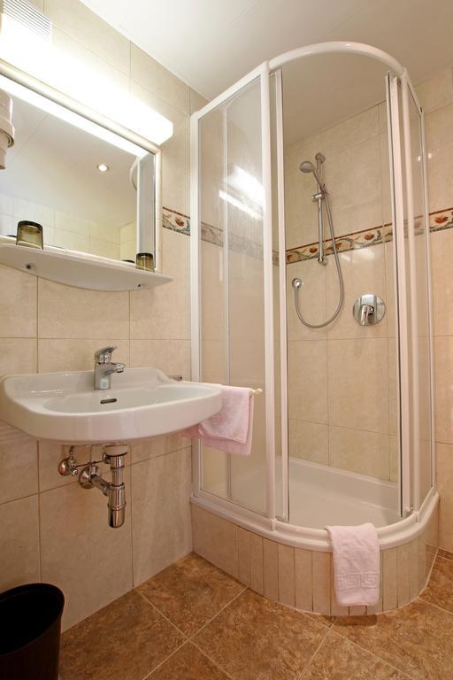 Pension Plangger Пфундс Экстерьер фото