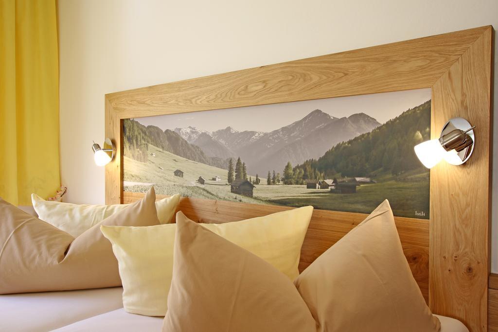 Pension Plangger Пфундс Экстерьер фото